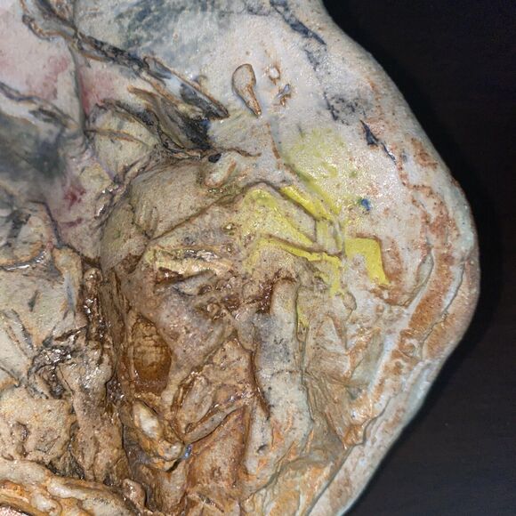 Handmade Pottery Plate With 3-D Pigs Running Through Wheat Field Glazed Signed - Picture 15 of 16